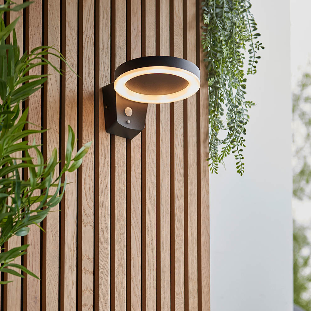 Ebro Solar Wall Light Black w/ PIR - Comet Lighting