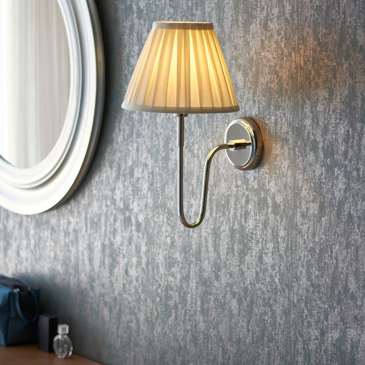 Rouen 1lt Wall - Comet Lighting