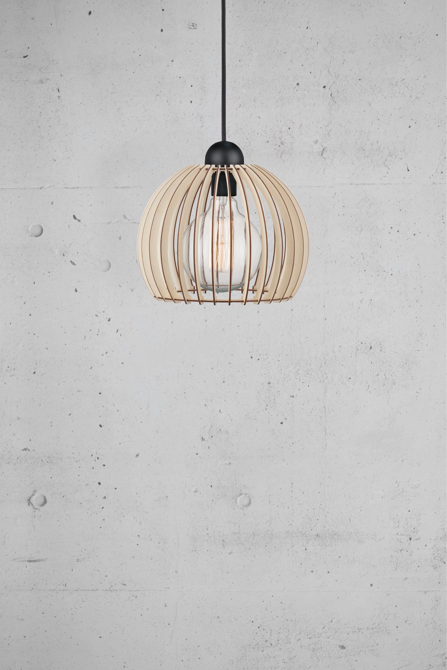 Chino 25 | Pendant | Nature - Comet Lighting
