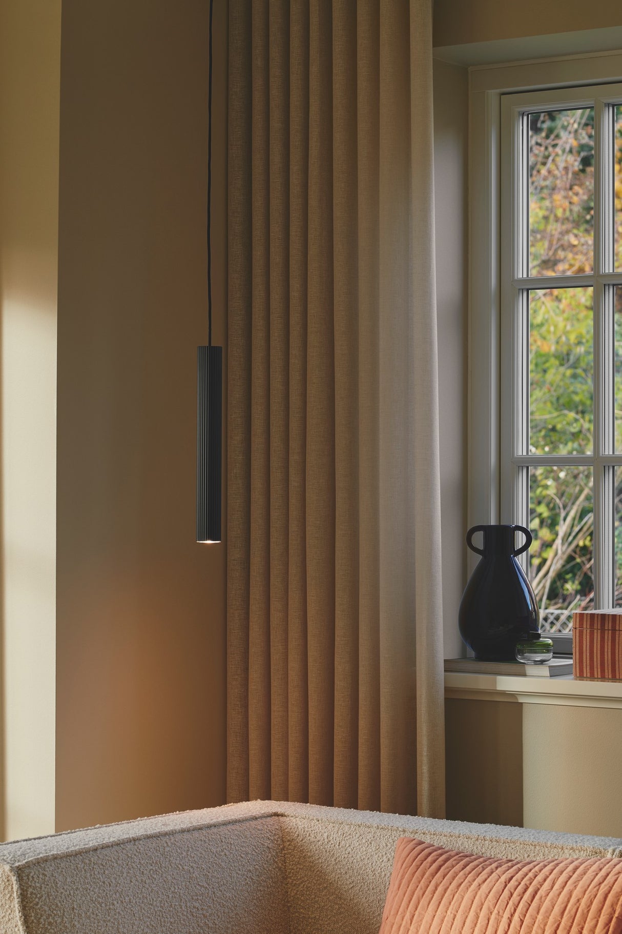 Vico | Pendant | Black - Comet Lighting