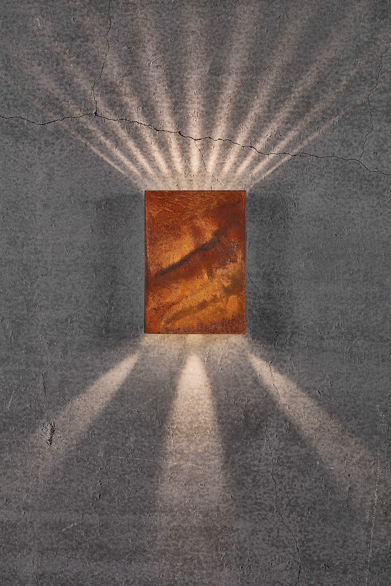 Fold 15 | Wall light | Corten