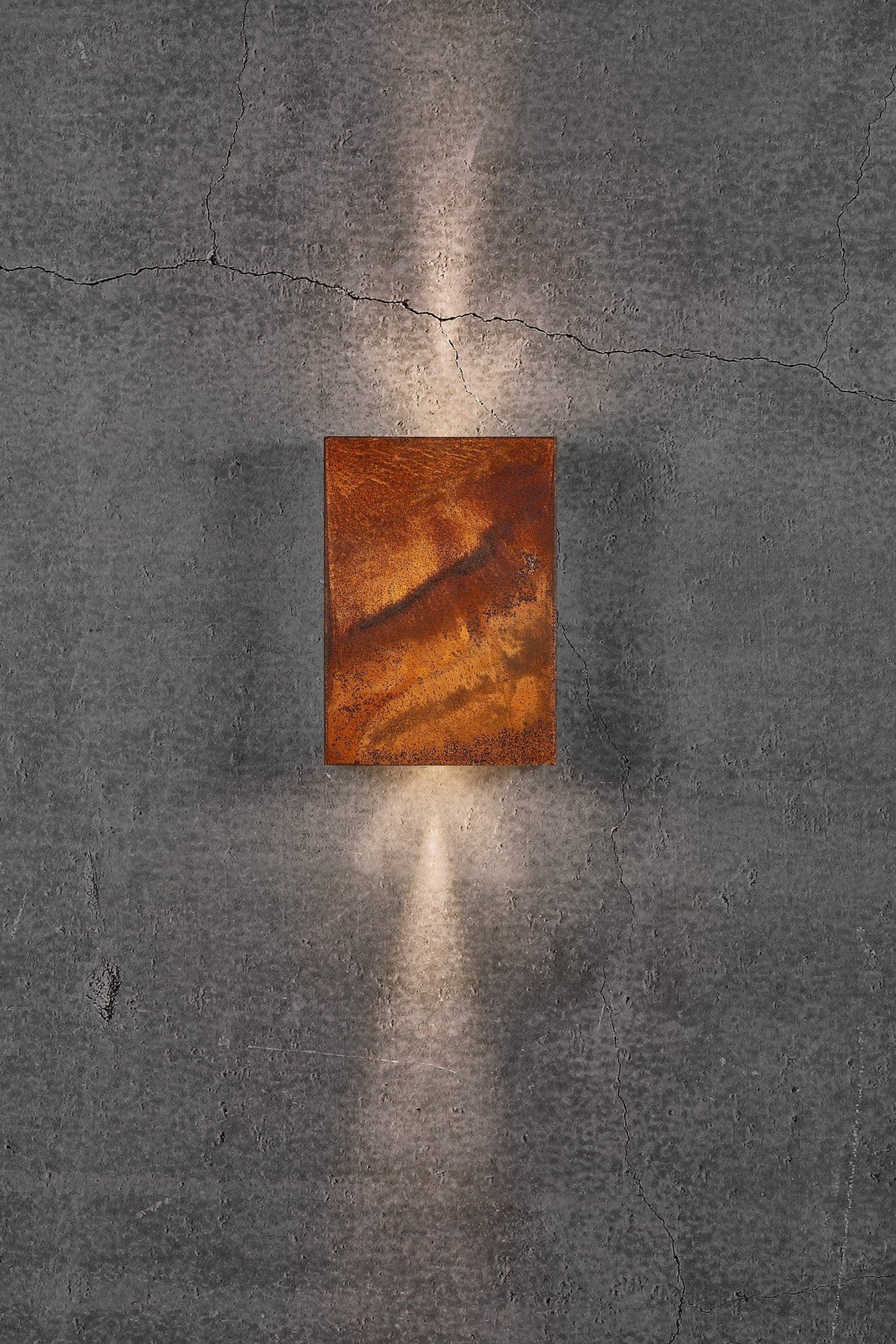 Fold 15 | Wall light | Corten