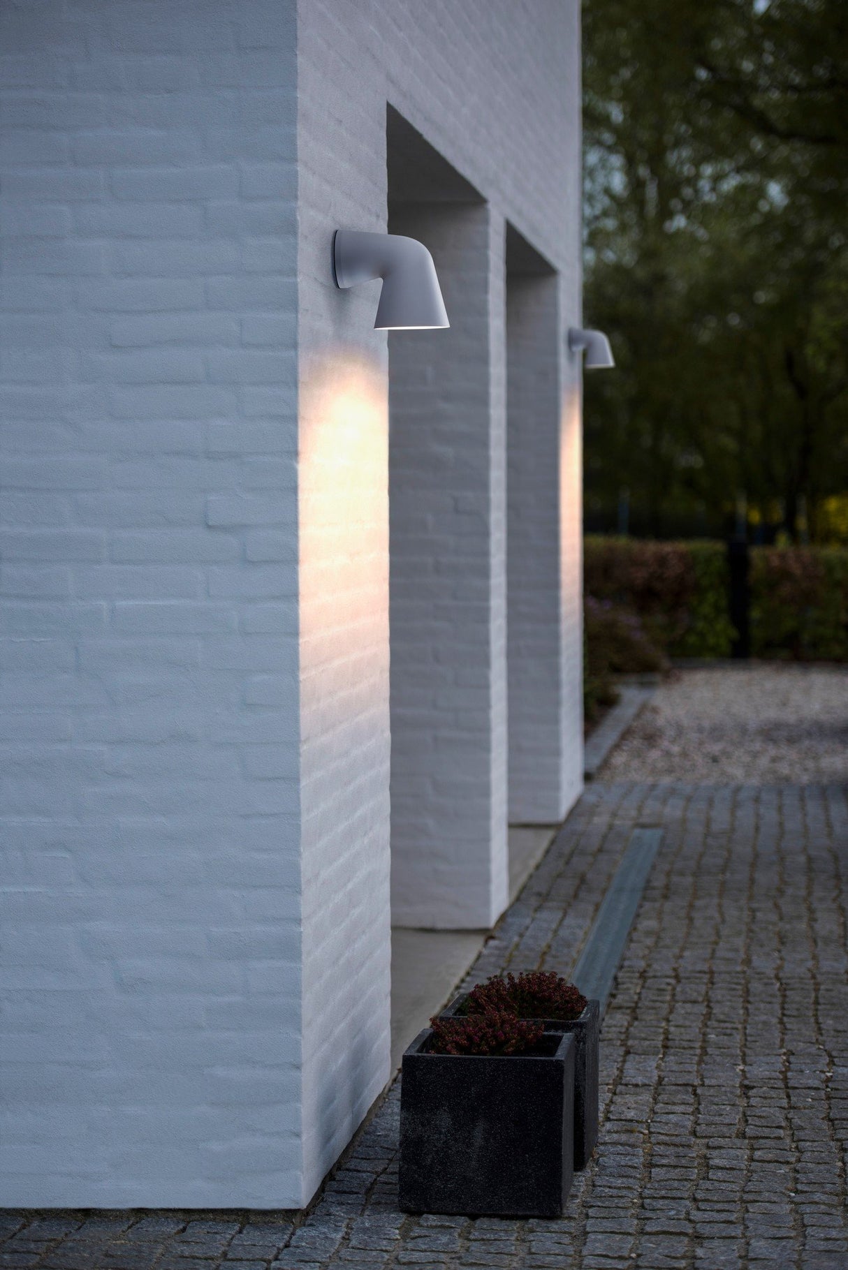 Front Single | Wall light | White - Comet Lighting