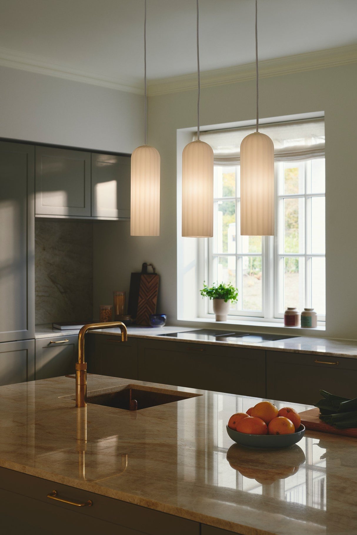 Miella 3-Rail | Pendant | White