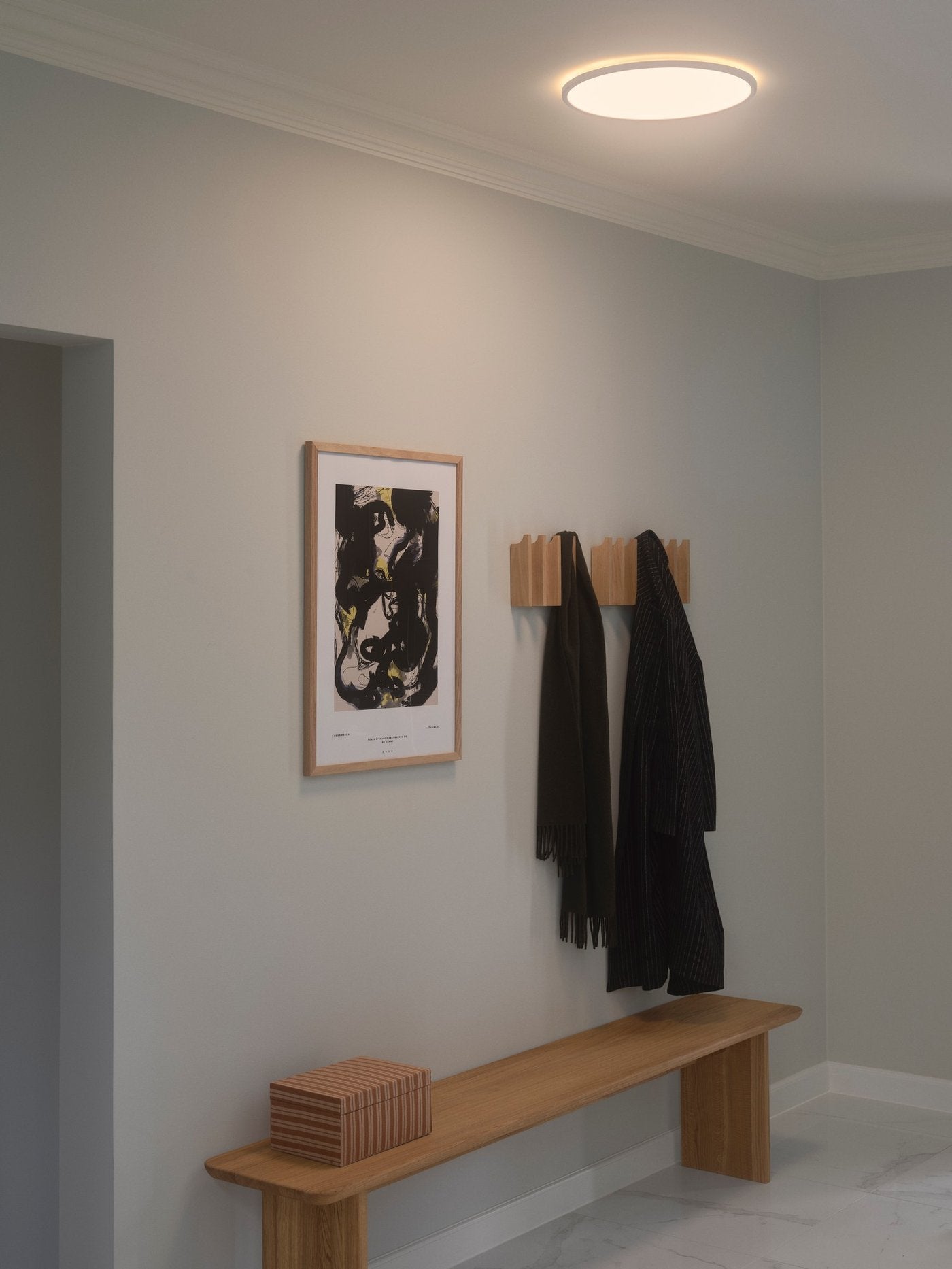 Oja 42 | 2700K | 3-Step | Ceiling light | White