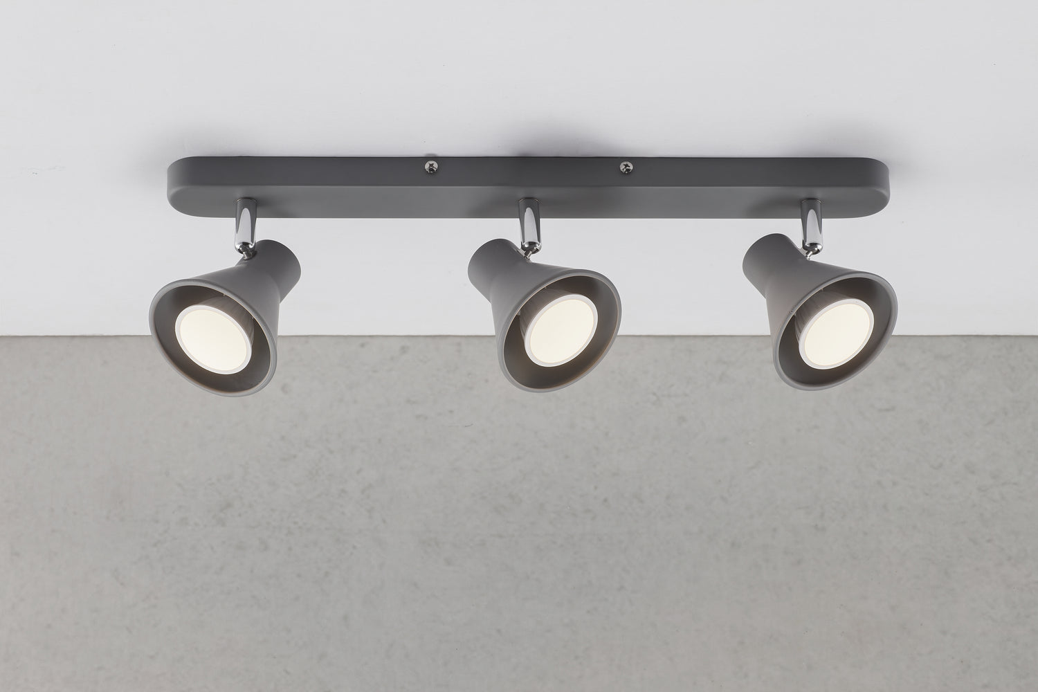 Eik 3 | Spot Light | Grey - Comet Lighting