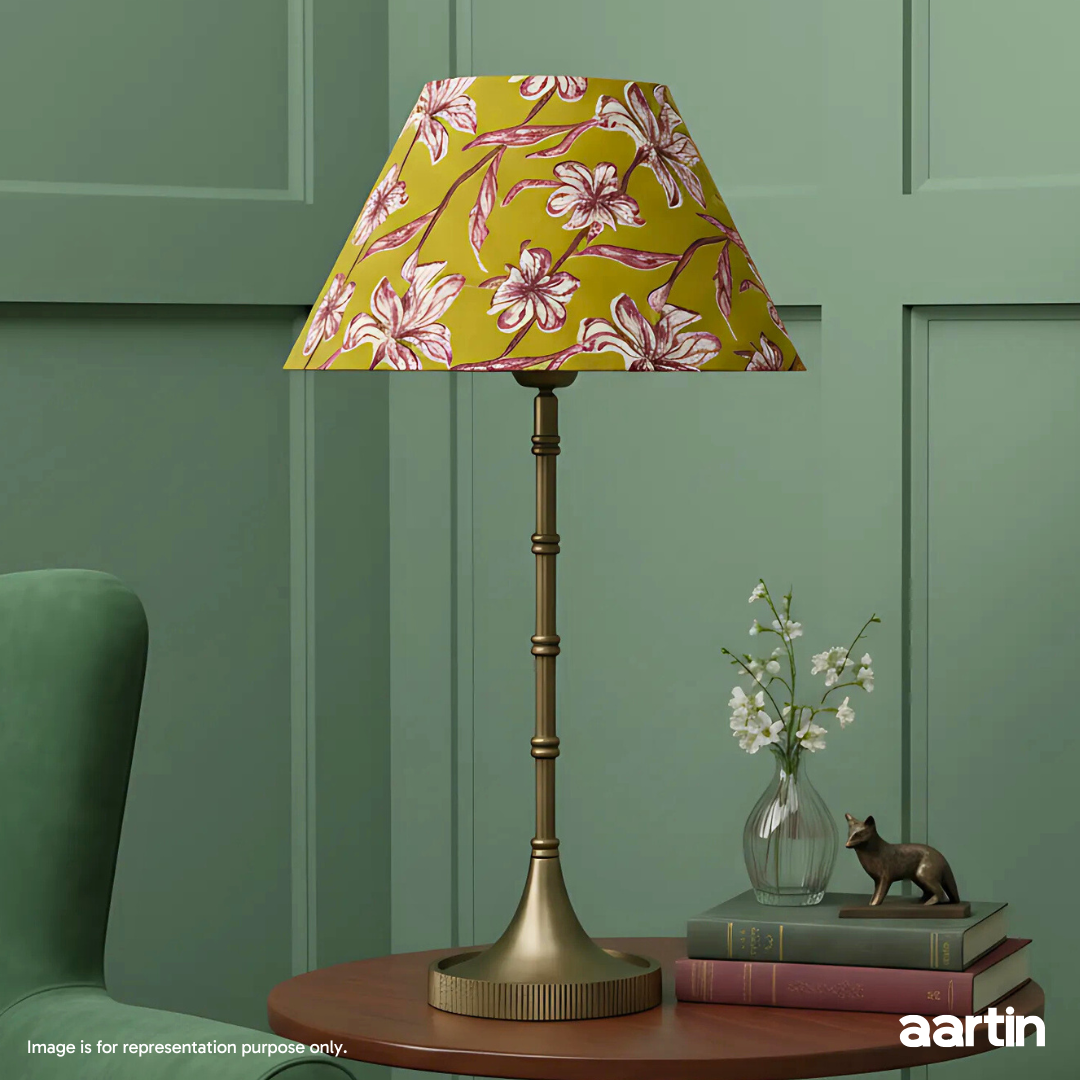 AARTIN PIXIE TABLE LAMP IN ANTIQUE BRASS (BASE ONLY)