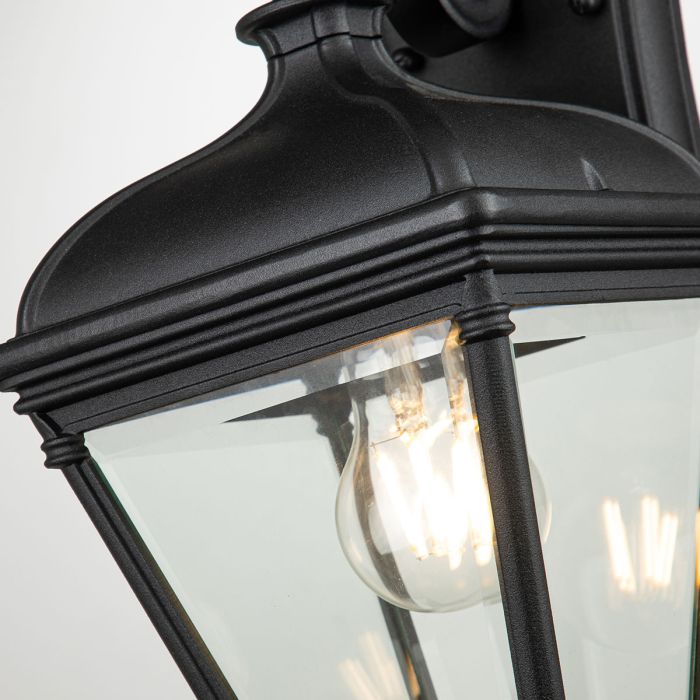 Bayview 1 Light Medium Wall Lantern - Comet Lighting