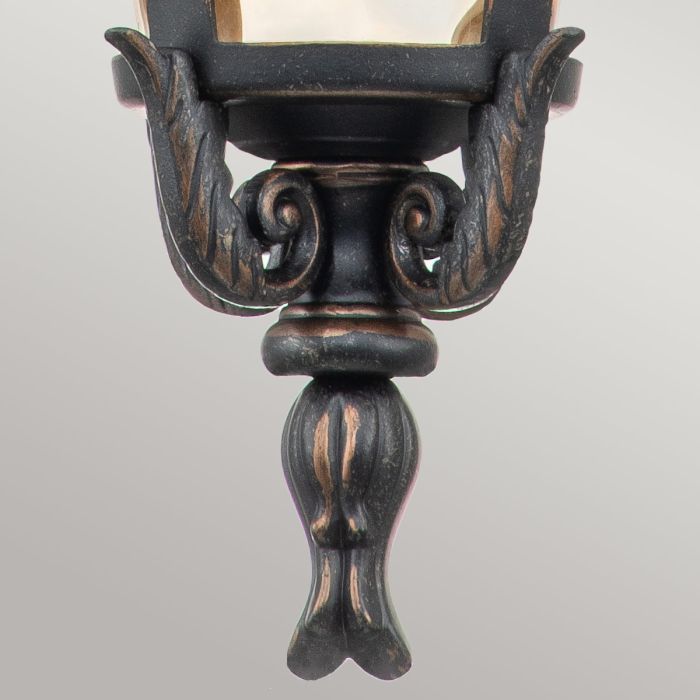 Baltimore 1 Light Medium Chain Lantern - Comet Lighting