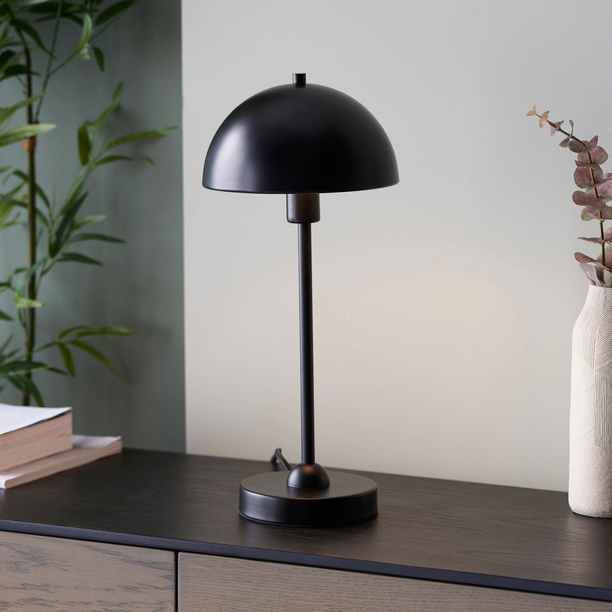 Saroma Table Lamp Matt Black - Comet Lighting