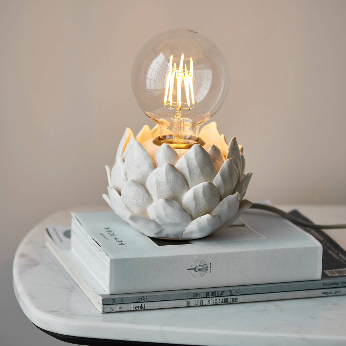Artichoke 1lt Table - Comet Lighting