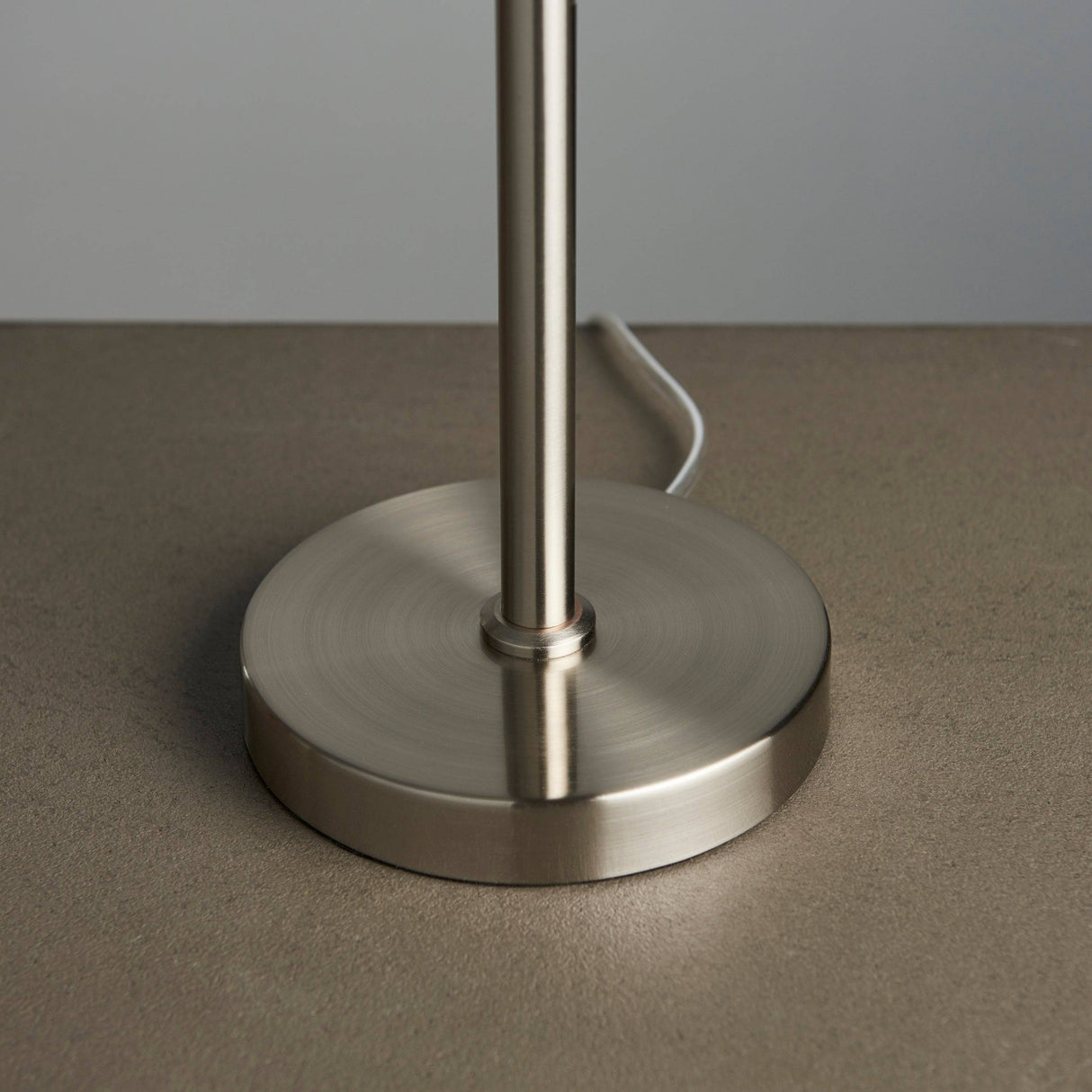 Balin 1lt Table - Comet Lighting
