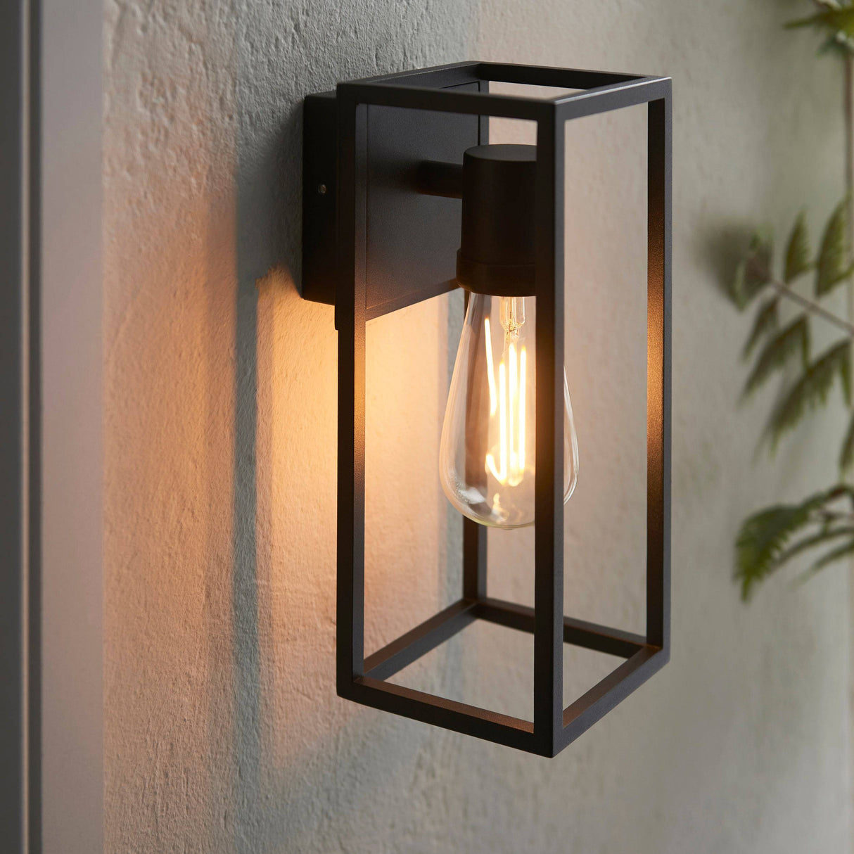Herbert 1lt Wall - Comet Lighting
