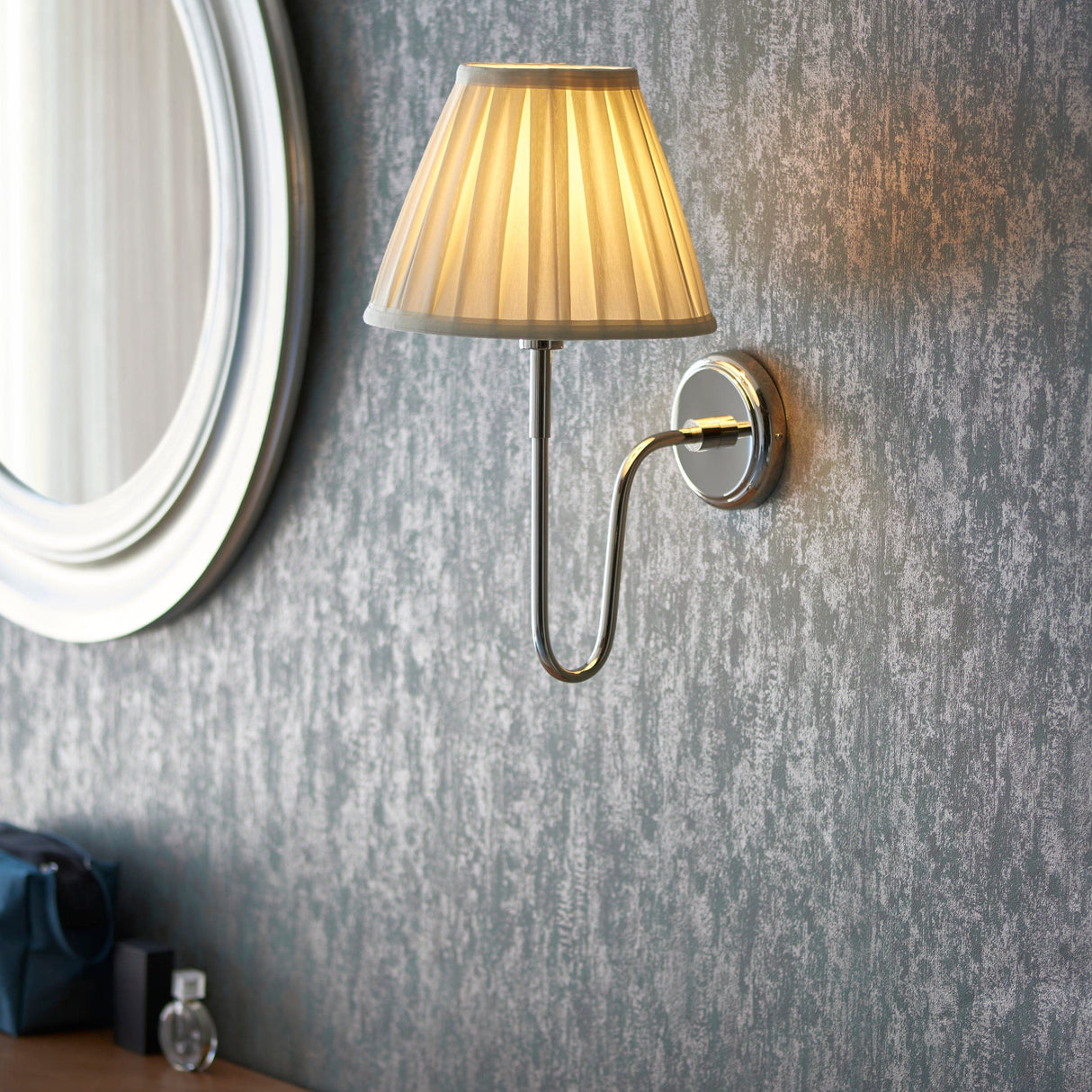Rouen 1lt Wall - Comet Lighting