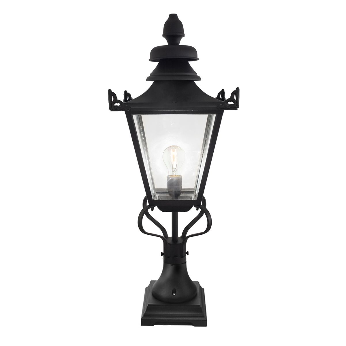 Grampian 1 Light Pedestal Lantern - Comet Lighting