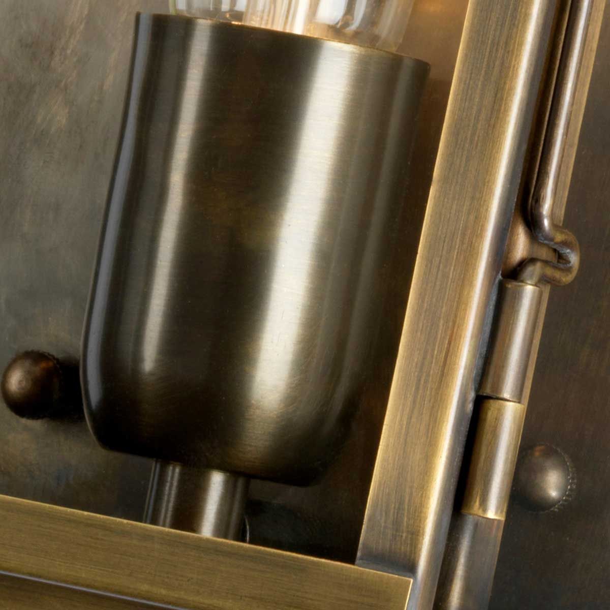 Lambeth Palace 1 Light Wall Lantern - Brass - Comet Lighting