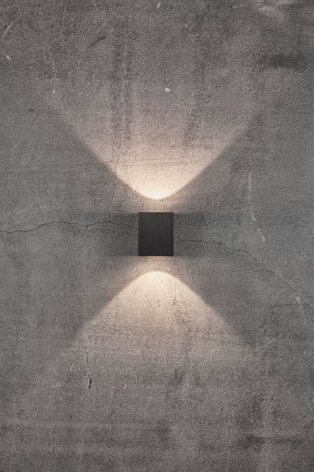 Canto Kubi 2 | Wall light | Seaside black - Comet Lighting