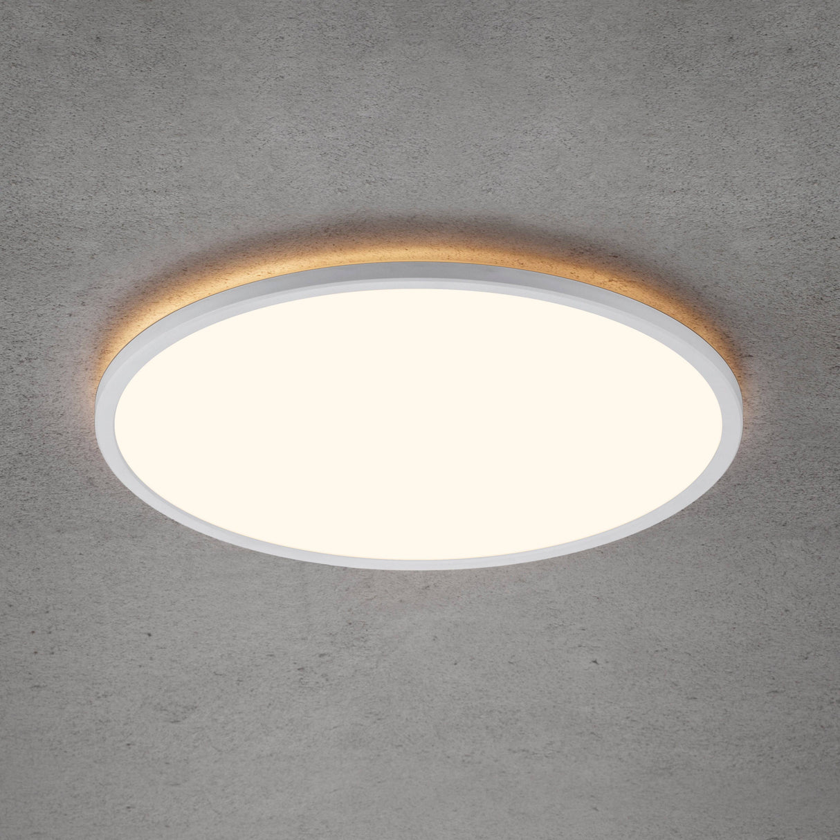 Oja 42 | IP54 3000/4000K | Switch Dim | Ceiling light | White - Comet Lighting