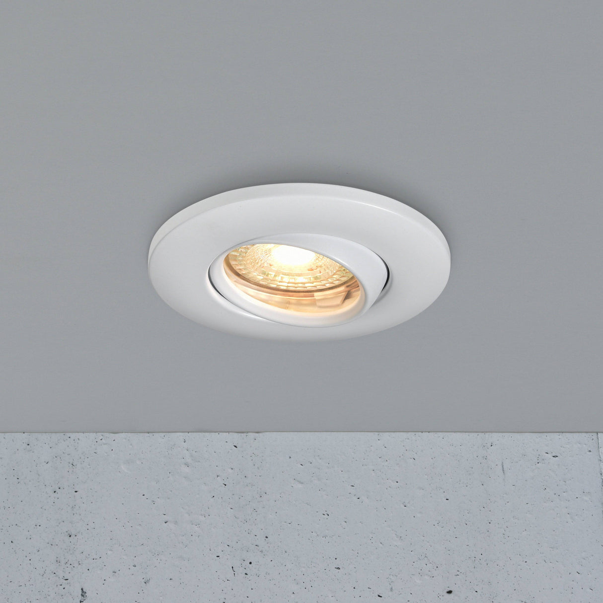 Umberto | Downlight | White - Comet Lighting