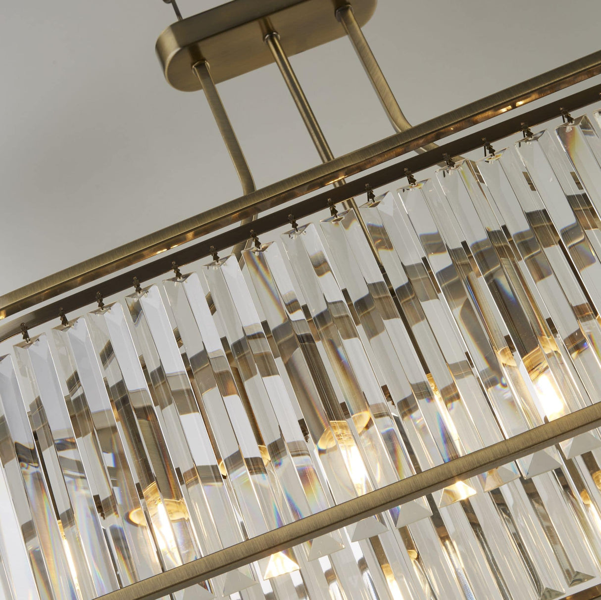 Victoria 5Lt Oval Pendant - Antique Brass & Clear Crystal - Comet Lighting