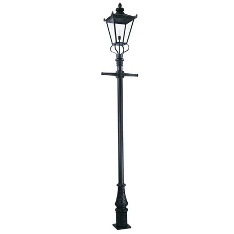Wilmslow 1 Light Lamp Post - Comet Lighting