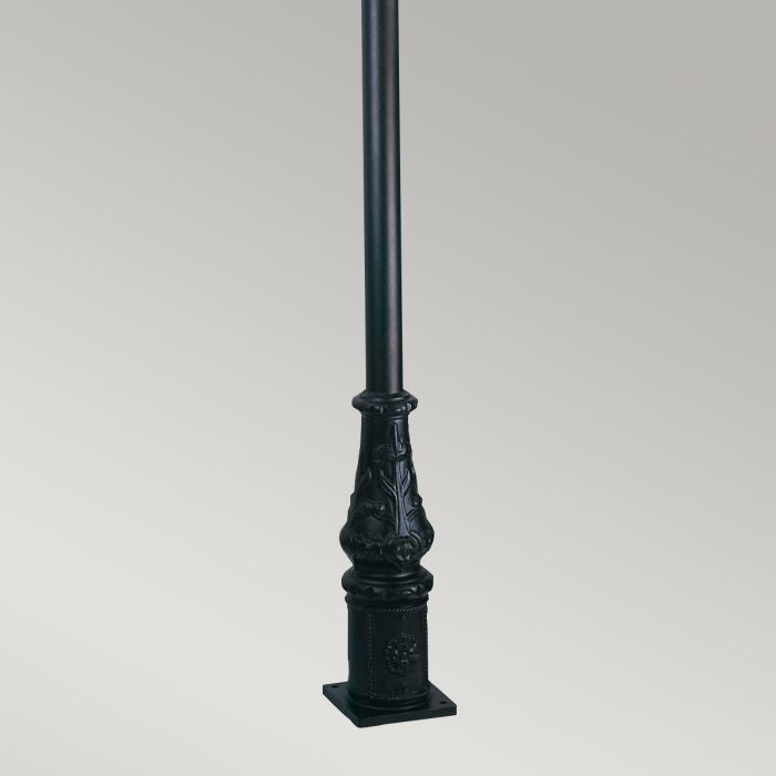 Wilmslow 1 Light Lamp Post - Comet Lighting