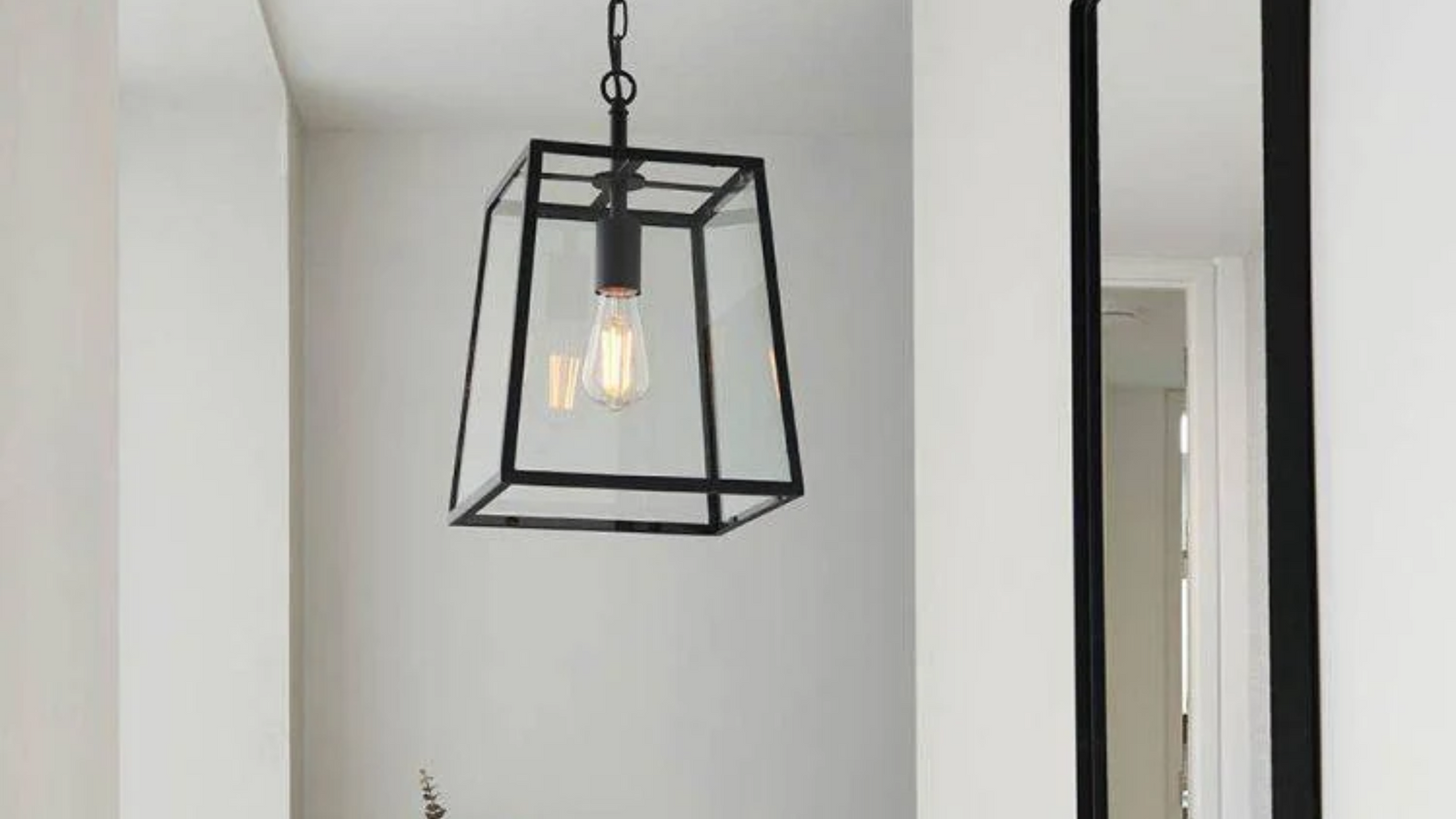 Modern Hallway Accent Lantern Styling: Transform Your Space Instantly