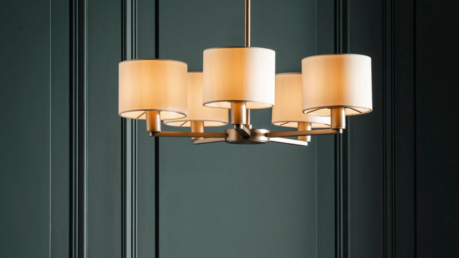 How to Hang Pendant Lights for Maximum Impact - Comet Lighting