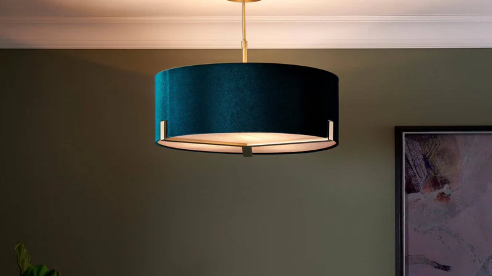 Dreamy Bedrooms: Ceiling Light Ideas & Inspiration
