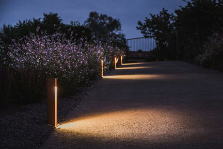 Bollard Lights & Pathway Lights - Comet Lighting