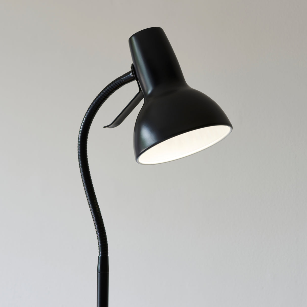 Amalfi Task Floor Lamp Matt Black - Comet Lighting