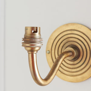 Ripple Curve Wall Fitting