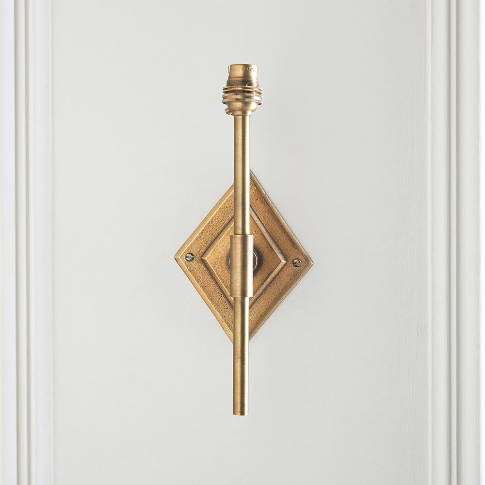 Diamond Tall Wall Fitting