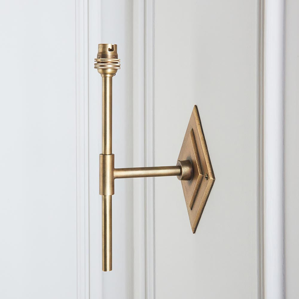 Diamond Tall Wall Fitting
