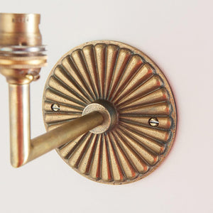 Dahlia Angle Wall Fitting