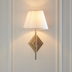 Diamond Tall & Ivy 20cm Wall