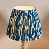 Natural Ash Bibury & Ikat 20cm Marlin blue shade