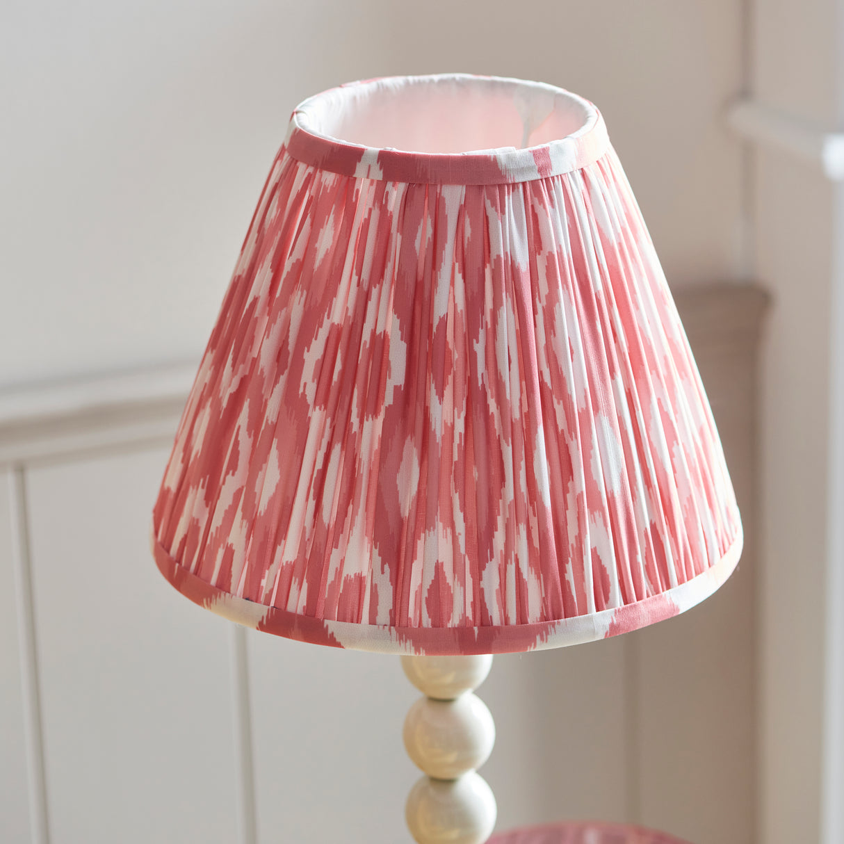 Higgledy & Ikat 25cm Coral pink shade