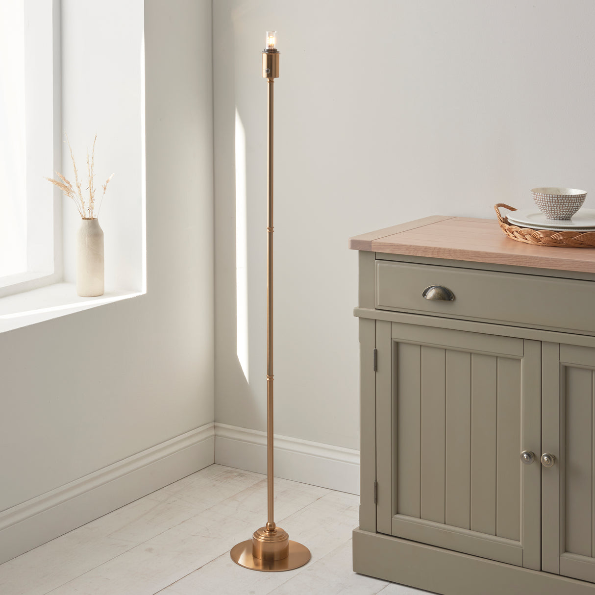 Burley Rechargeable & Ivy 30cm Vintage white shade - Comet Lighting