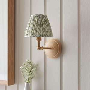 Wood Wing & Leaf 16cm Herb garden green shade - Comet Lighting