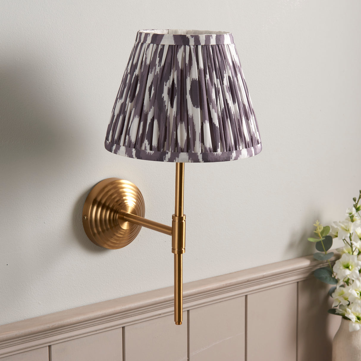 Obelisk T Bar & Ikat 20cm Pearl grey shade - Comet Lighting