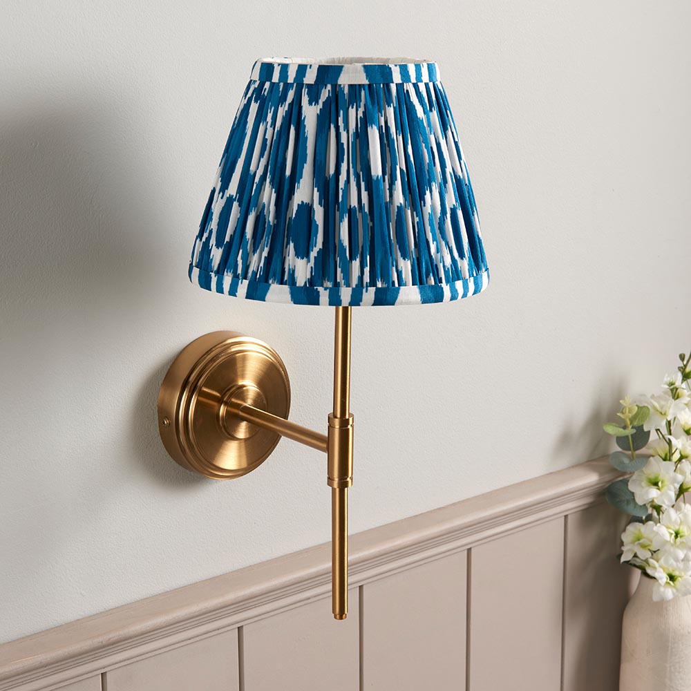 Step T Bar & Ikat 20cm Marlin blue shade - Comet Lighting