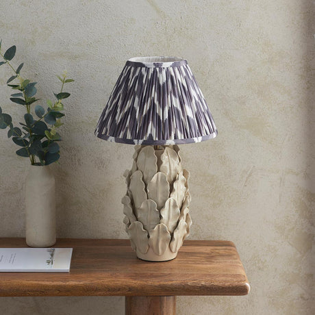 Ceramic Table Light Layered Leaf & Zigzag 30cm Pearl grey shade