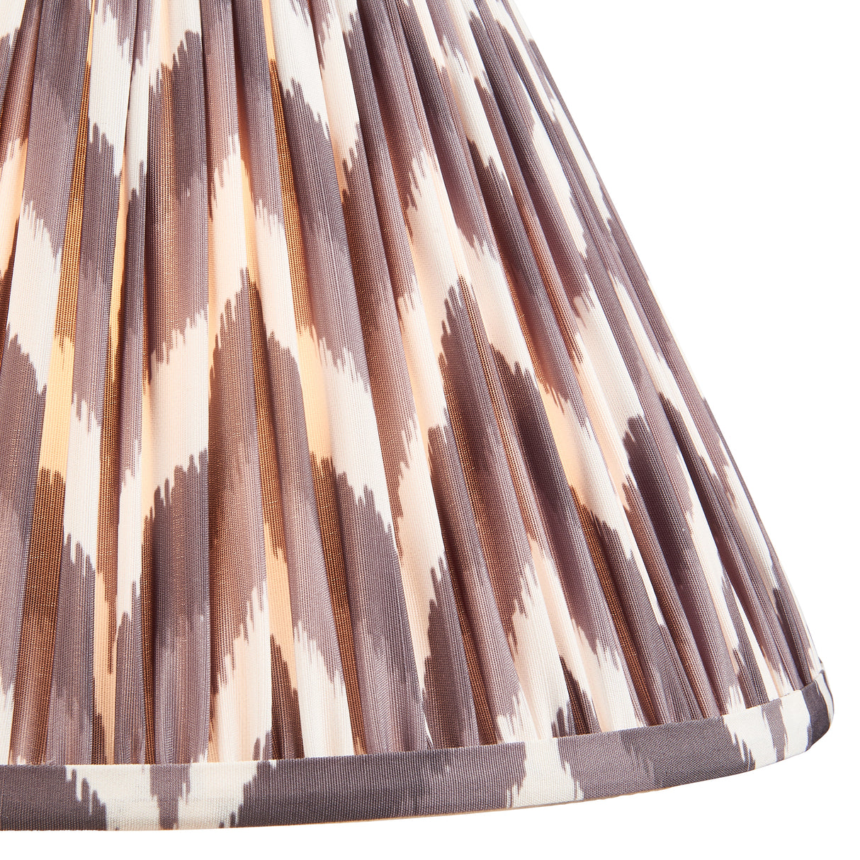 Ceramic Table Light Layered Leaf & Zigzag 30cm Pearl grey shade