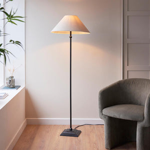 Lille Floor  Matt black & natural faux linen