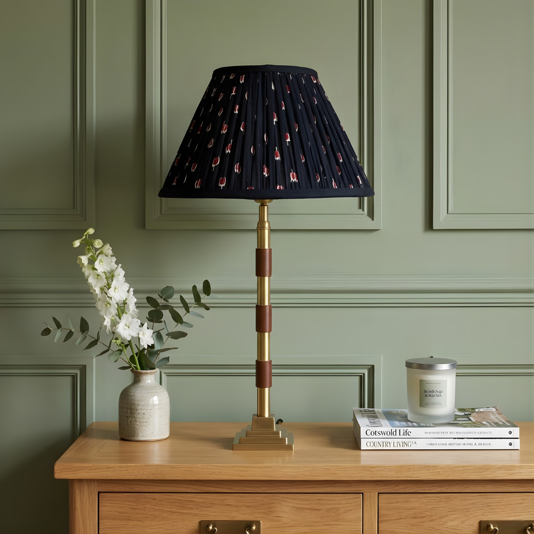 AARTIN Clover Metal Table Lamp With Midnight Lotus Lampshade