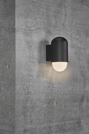 Heka | Wall light | Black - Comet Lighting