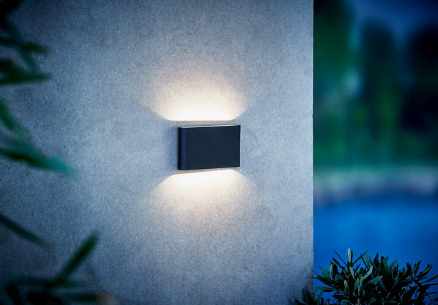 Kinver | Wall light | Black - Comet Lighting