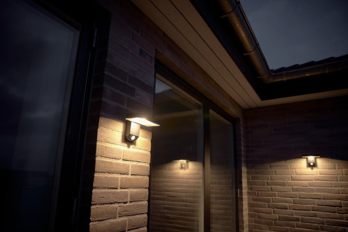Rica Square Solar | Wall light | Black - Comet Lighting