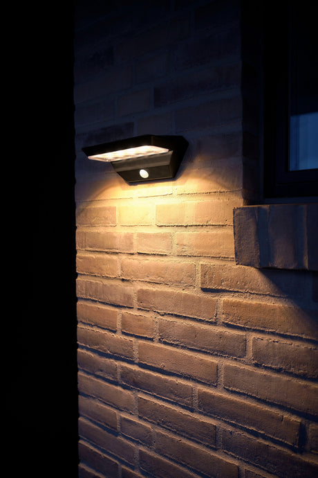 Agena Solar | Wall light | Black - Comet Lighting